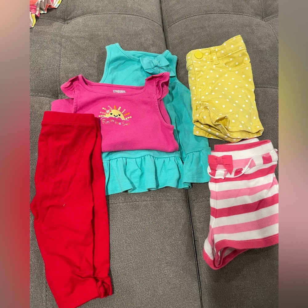 5 item lot of Gymboree and baby Gap lot size 18-24